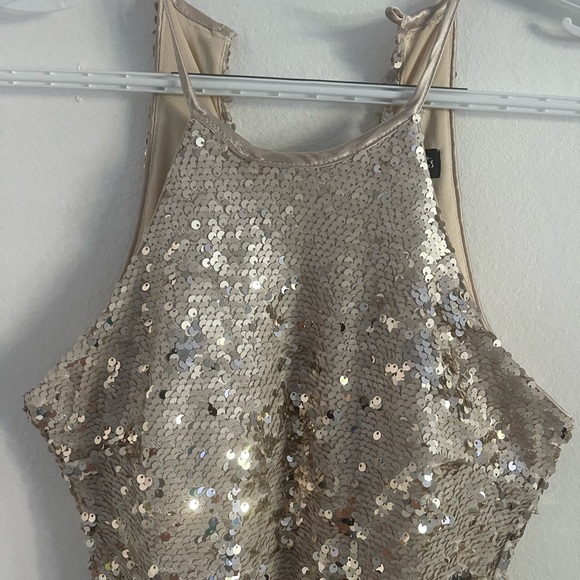 Sequin Heart Sheath Dress - Picture 6 of 14